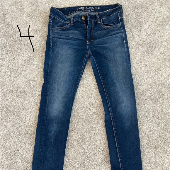American Eagle Skinny Jeans - Picture 1 of 3